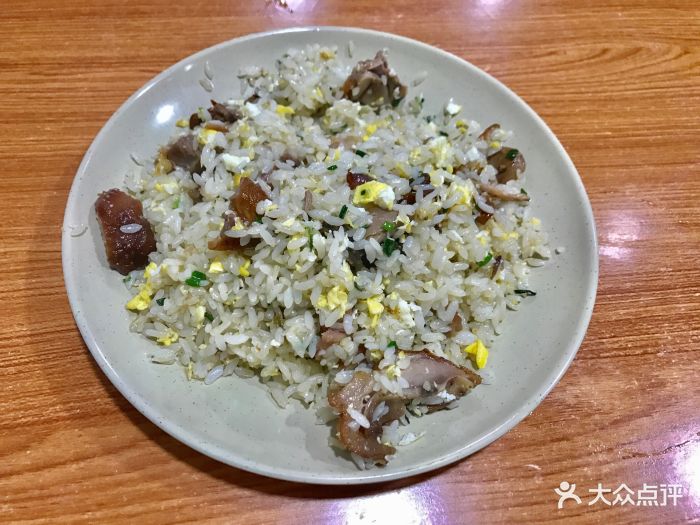 金鑫老鸭粉丝馆烧鸭炒饭图片