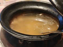 -八府香鸭·啫啫煲(华山路店)