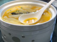 -鸿星花园酒家(银亿家园店)