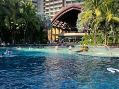 -三亚湾海居铂尔曼度假酒店