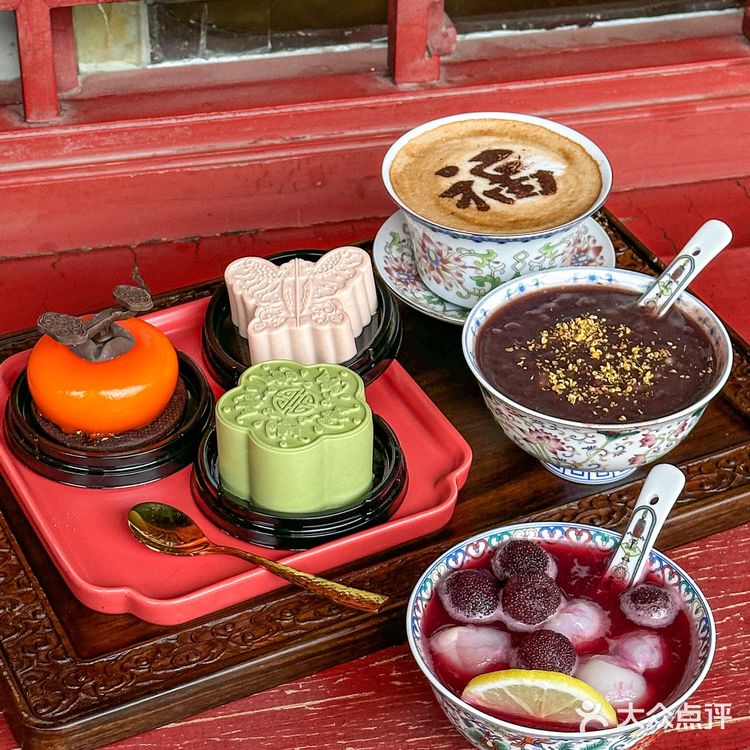 别问了!在故宫!在皇后院儿里吃荔枝杨梅饮!