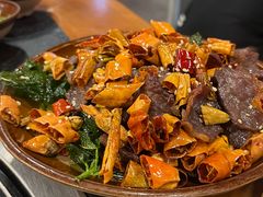 -阿山卓·野生菌火锅·纳西火塘烤肉