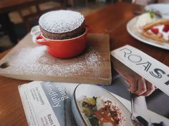 -ROAST coffee & eatery