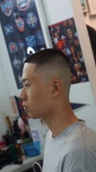 -DL BARBERSHOP男士理发店