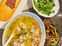 -港丽餐厅(高德置地店)