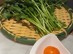 -尚尚仙·酸汤猪手·猪肚鸡火锅(华联万柳购物中心店)