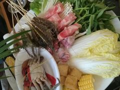 -樾餐厅泰式海鲜火锅(民歌湖店)