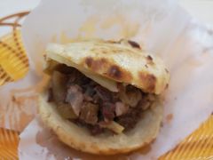 -闫家驴肉老店(华电一校店)