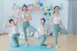 -亚太瑜伽普拉提学院