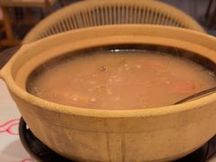 -肥肥虾庄·金牌油焖大虾(汉口城市广场店)