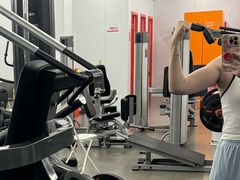 -乐刻运动健身·铁馆(红唐购物中心店)