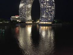 -湖州太湖旅游度假区-月亮广场