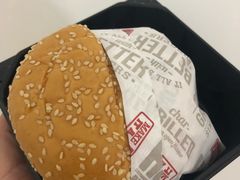 -The Habit Burger Grill 哈比特汉堡(复兴soho店)