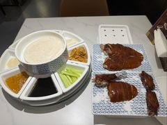 -羲和雅苑•北京烤鸭(国贸商城店)