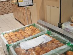 -华润万家(朱雀大街店)