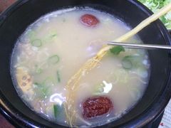 -神仙雪浓汤(明洞店)