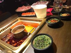 -九鼎轩脆毛肚火锅(商业街店)