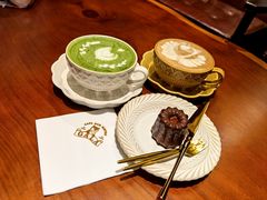 -ZAZA.CAFE.BAR