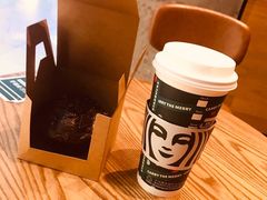 大蘑菇头形香浓巧克力麦芬-星巴克(天津凯德天津湾店)