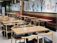 -三好食堂(煎饺·馄饨·肉饼米线·盛世广场店)