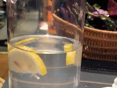 -由衷贵州酸汤牛肉火锅(新桥店)