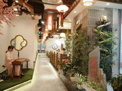 -万重锦·人文川菜馆(骡马市店)