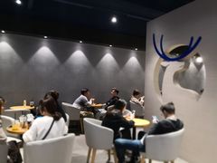 大堂-瑞幸咖啡(新世界中心店)
