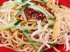 鸡丝凉面-龙抄手(春熙路总店)