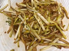 -赶海部落海鲜城(海阳路店)