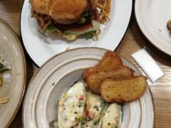 -HELLO 27 意面·沙拉·帕尼尼