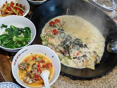 -印象老灶台三下锅·湘西本土原味菜(天门山索道店)