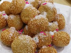 香炸芝麻球-天津乾毓德饭庄·清真传统炒菜·海鲜烧烤(咸阳路店)