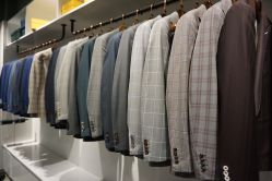 -优刻西服西装定制(金轮国际广场店)