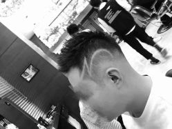 -尼特斯男士发型馆