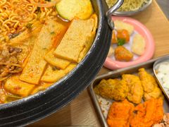 -WOW LUCKY创意韩料(龙阳广场店)
