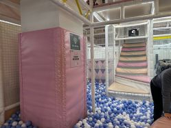 -奈尔宝·儿童乐园·亲子餐厅(华采天地店)