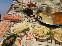 -山悦里 山野·鲜火锅(罗斯福广场店)