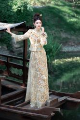 -艾米丽婚纱礼服