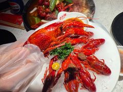 -沪小胖·小龙虾·蓝龙王(八佰伴店)