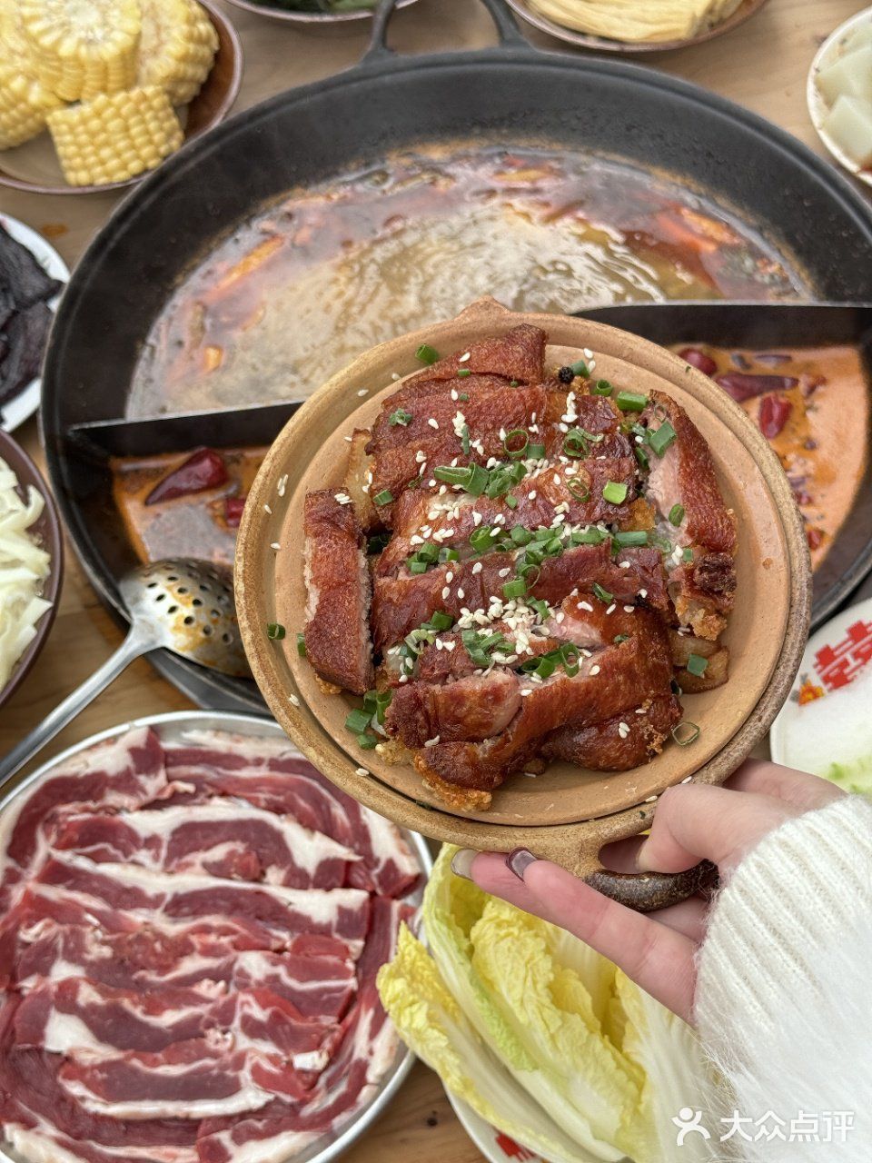 来打卡陶婆婆火锅了。