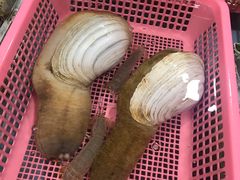 -霞涌市场海鲜摆卖区