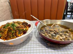 -拿渡·水煮鱼麻辣香锅(王府井奥莱·香江小镇店)