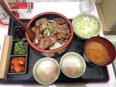 -牛邸·烧肉饭(来福士店)
