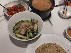 -饭橘汉江码头·乡野土菜馆(静安路店)