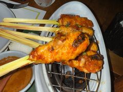 -三亚艾迪逊酒店·海滩烧烤 BARBACOA·现场乐队·浪漫晚餐·烧烤海鲜