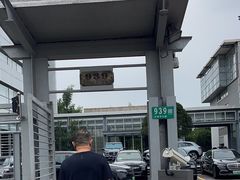 -奔驰上海利星(七宝店)