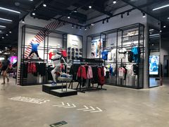 -adidas(滔搏朝阳大悦城店)