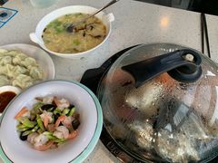 -巧克力渔家.小船海鲜胶东菜(万平口店)