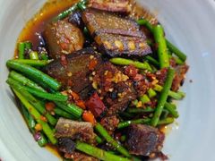 年猪腊肉腊排骨-吃饭皇帝大土家民族菜(正大广场店)