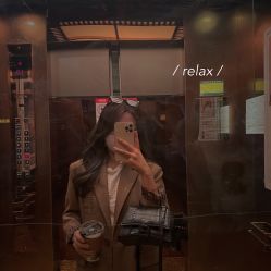 -变画·发型STUDIO